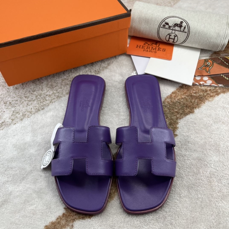 H**mes slippers